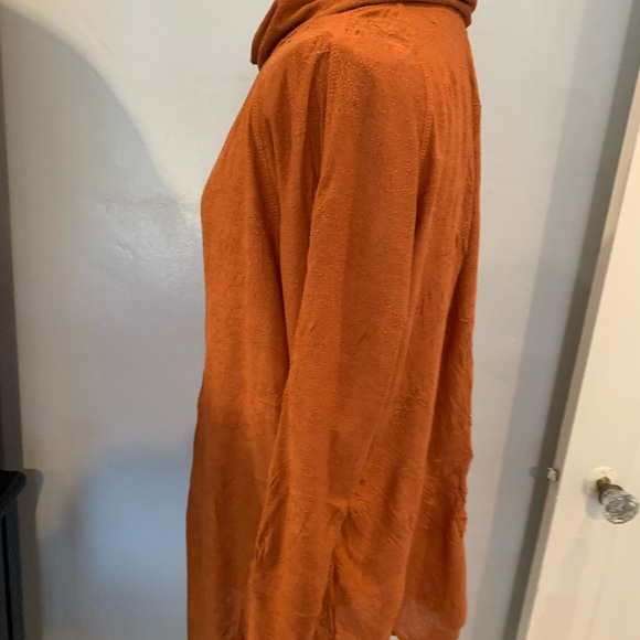 Sno Skins Slouchy Turtleneck, NWT - Picture 6 of 11
